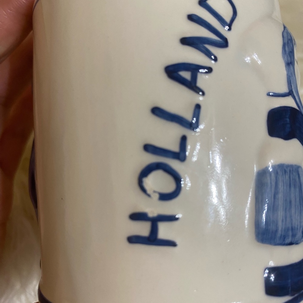 BLUE Delft Deco Hand painted Holland Porcelain cup kissing Dutch couple. - Picture 9 of 9